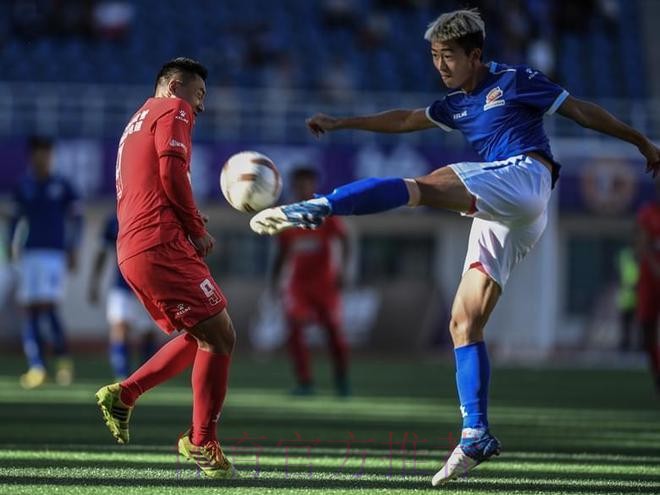 海拔3658米踢足球是种怎样的体验？